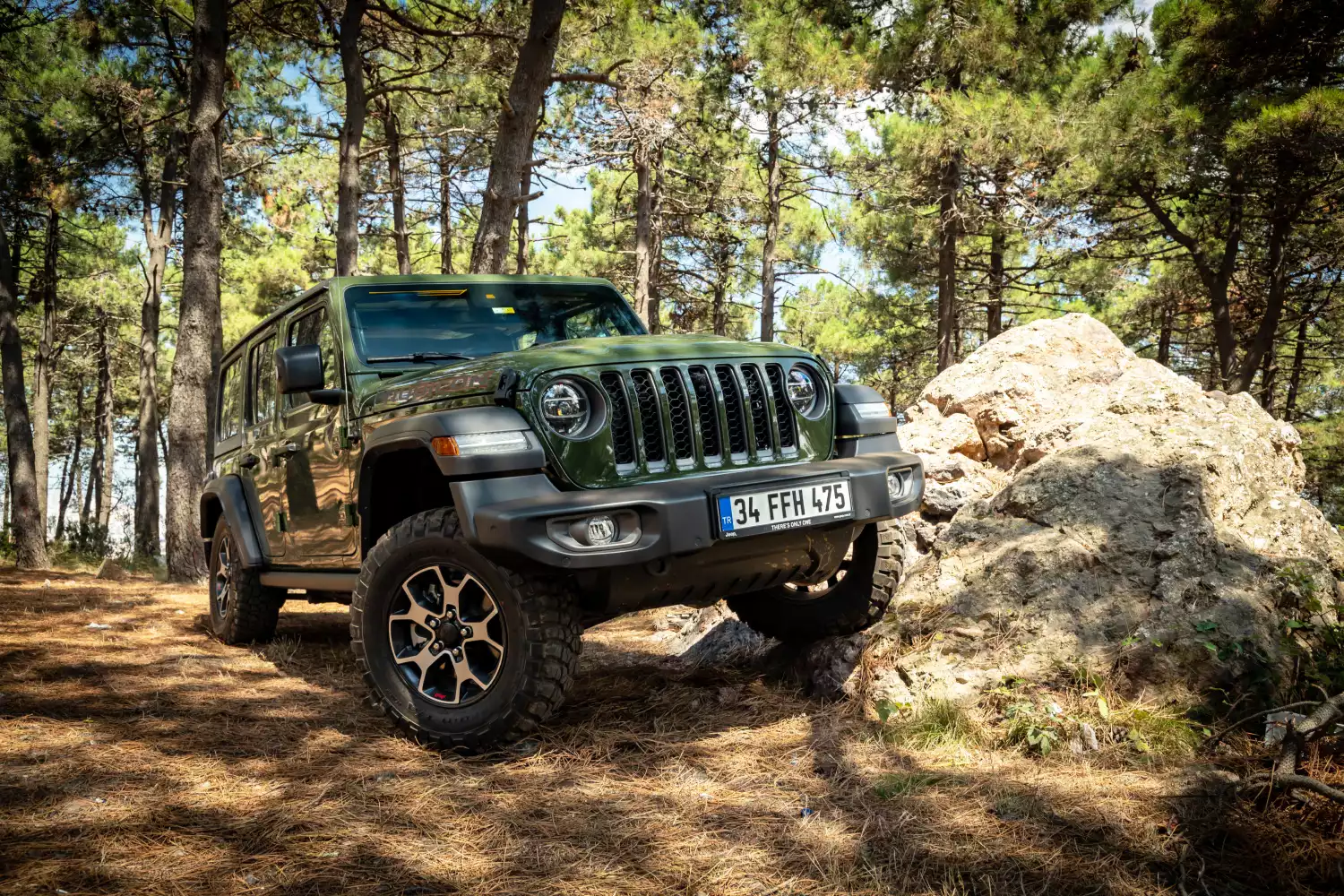 trash bin for Jeep Wrangler