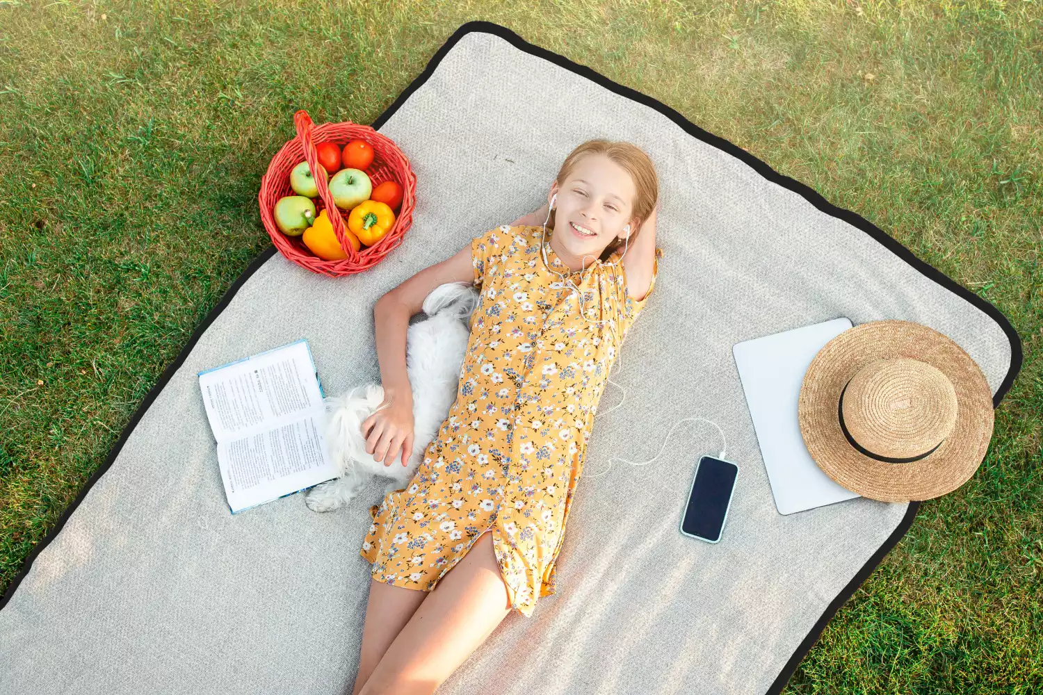 outdoor patio blankets