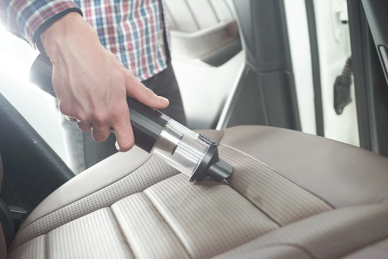 cordless handheld vacuum for Chevrolet Suburban